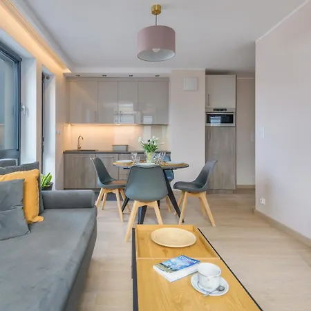 Bank Polski, Sun & Snow شقة غدينيا