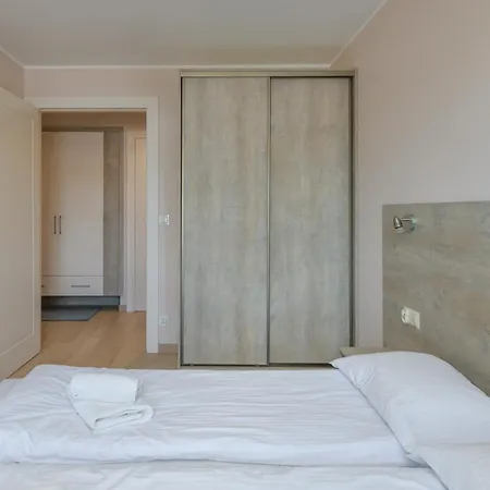 Bank Polski, Sun & Snow *