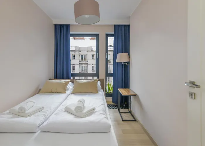 Bank Polski, Sun & Snow *