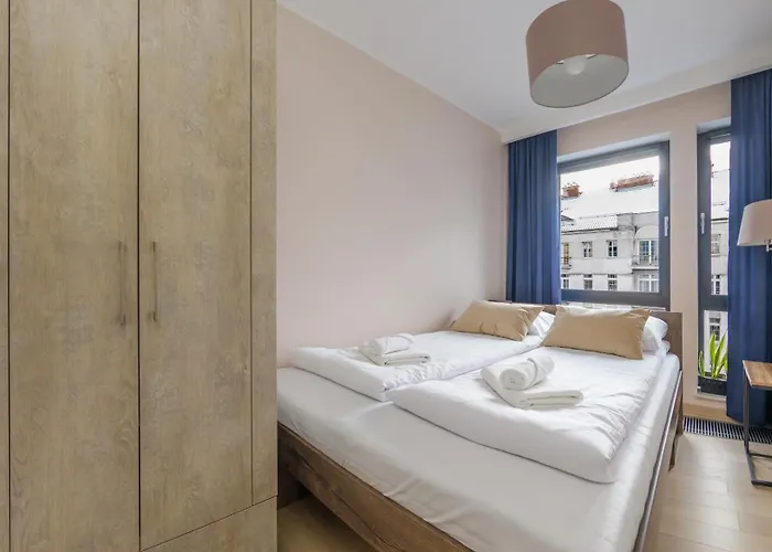 Bank Polski, Sun & Snow * Gdynia